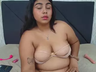jocelyn-santana's Live Sex Cam Show