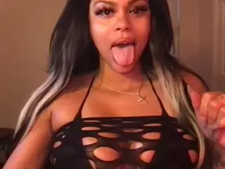 Princess1tick's Live Sex Cam Show