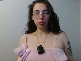 Live cam show with sophiieelee