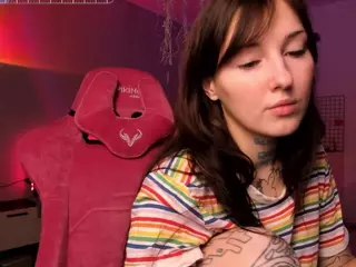 sweettsoft's Live Sex Cam Show
