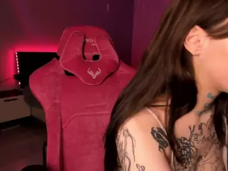 sweettsoft's Live Sex Cam Show