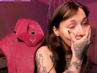 sweettsoft's Live Sex Cam Show