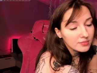 sweettsoft's Live Sex Cam Show