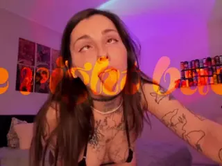 sweettsoft's Live Sex Cam Show
