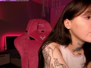 sweettsoft's Live Sex Cam Show