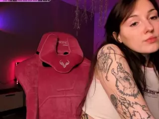 sweettsoft's Live Sex Cam Show