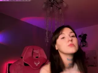 sweettsoft's Live Sex Cam Show