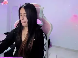 Isa-Diamond's Live Sex Cam Show