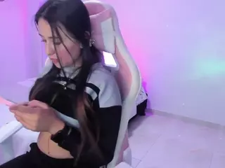 Isa-Diamond's Live Sex Cam Show