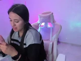 Isa-Diamond's Live Sex Cam Show