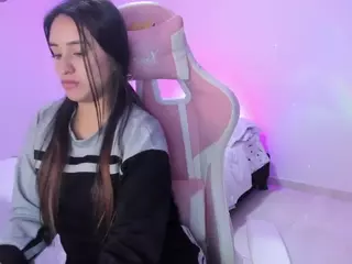 Isa-Diamond's Live Sex Cam Show