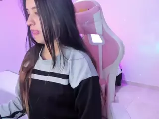 Isa-Diamond's Live Sex Cam Show