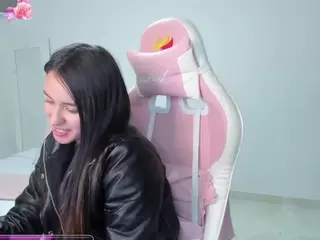 Isa-Diamond's Live Sex Cam Show