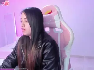Isa-Diamond's Live Sex Cam Show