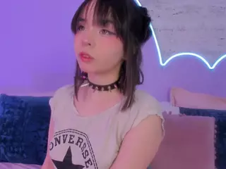 Lilou-albrecht's Live Sex Cam Show
