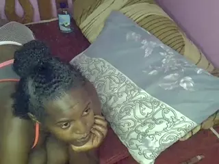 Lovebyte2's Live Sex Cam Show