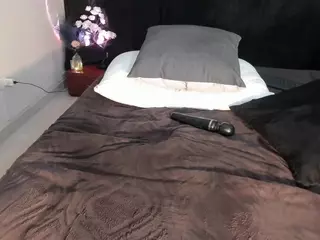 RhondaVines's Live Sex Cam Show