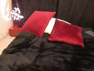 RhondaVines's Live Sex Cam Show