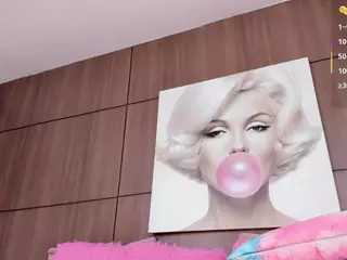 AriaFoster's Live Sex Cam Show