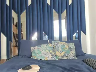 Lia2hill's Live Sex Cam Show