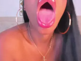 chloe-adams10's Live Sex Cam Show