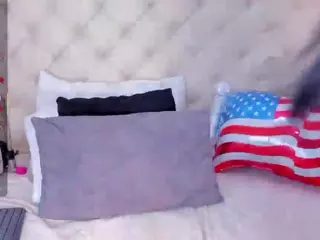 chloe-adams10's Live Sex Cam Show