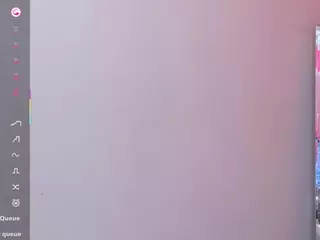 DonnaBeella's Live Sex Cam Show
