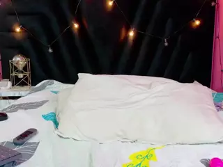 DonnaBeella's Live Sex Cam Show