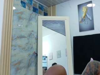Live cam show with DonnaBeella