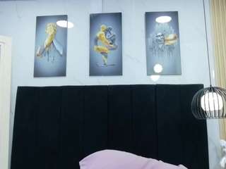 Live cam show with DonnaBeella