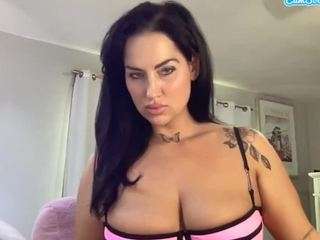 Live cam show with Melissa Jeane