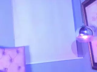 V-enuuus's Live Sex Cam Show