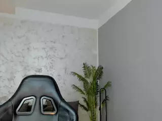 Ivybellee's Live Sex Cam Show
