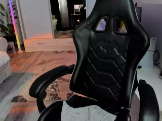 Ivybellee's Live Sex Cam Show