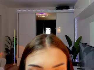 Ivybellee's Live Sex Cam Show