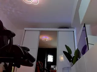 Ivybellee's Live Sex Cam Show