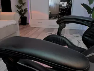 Ivybellee's Live Sex Cam Show