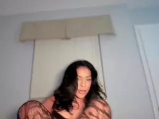Sassy Smiles's Live Sex Cam Show