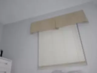 Sassy Smiles's Live Sex Cam Show