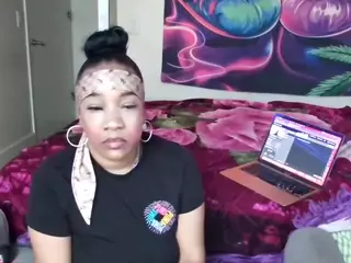 Tinasnoww's Live Sex Cam Show