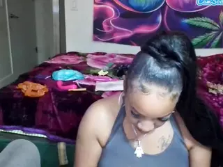 Tinasnoww's Live Sex Cam Show