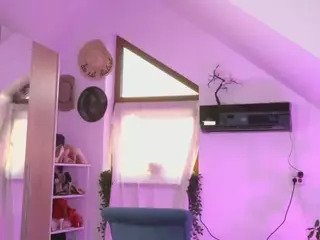 Amaliamour's Live Sex Cam Show