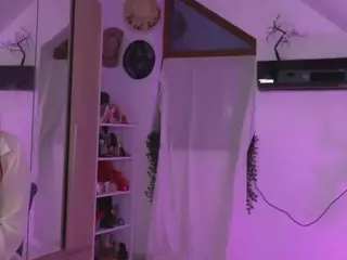 Amaliamour's Live Sex Cam Show