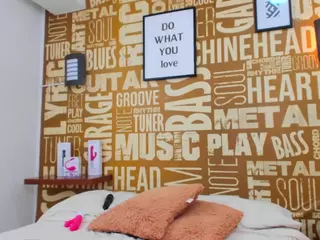 VickyMature's Live Sex Cam Show