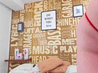 VickyMature's Live Sex Cam Show