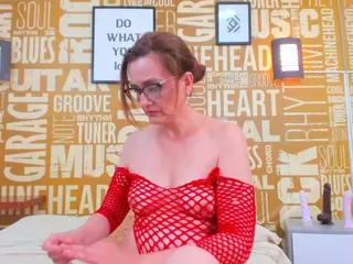 VickyMature's Live Sex Cam Show