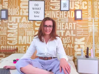 VickyMature's Live Sex Cam Show