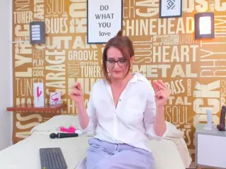 VickyMature's Live Sex Cam Show