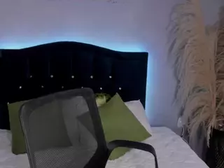 HannaSophiiaa's Live Sex Cam Show