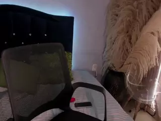 HannaSophiiaa's Live Sex Cam Show